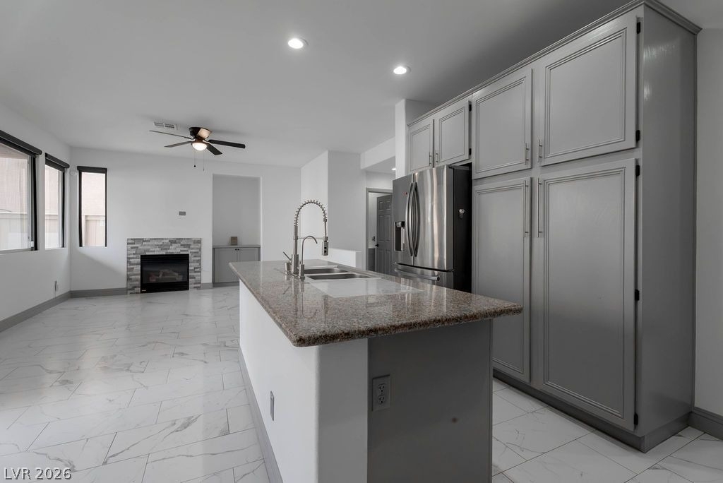 9796 Altadena Street - Photo 15