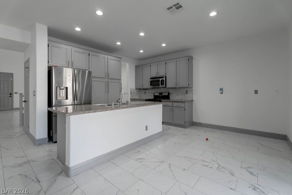 9796 Altadena Street - Photo 11