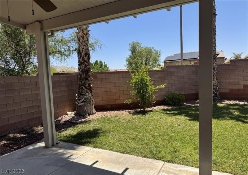 11029 Meadow Leaf Avenue - Photo 32