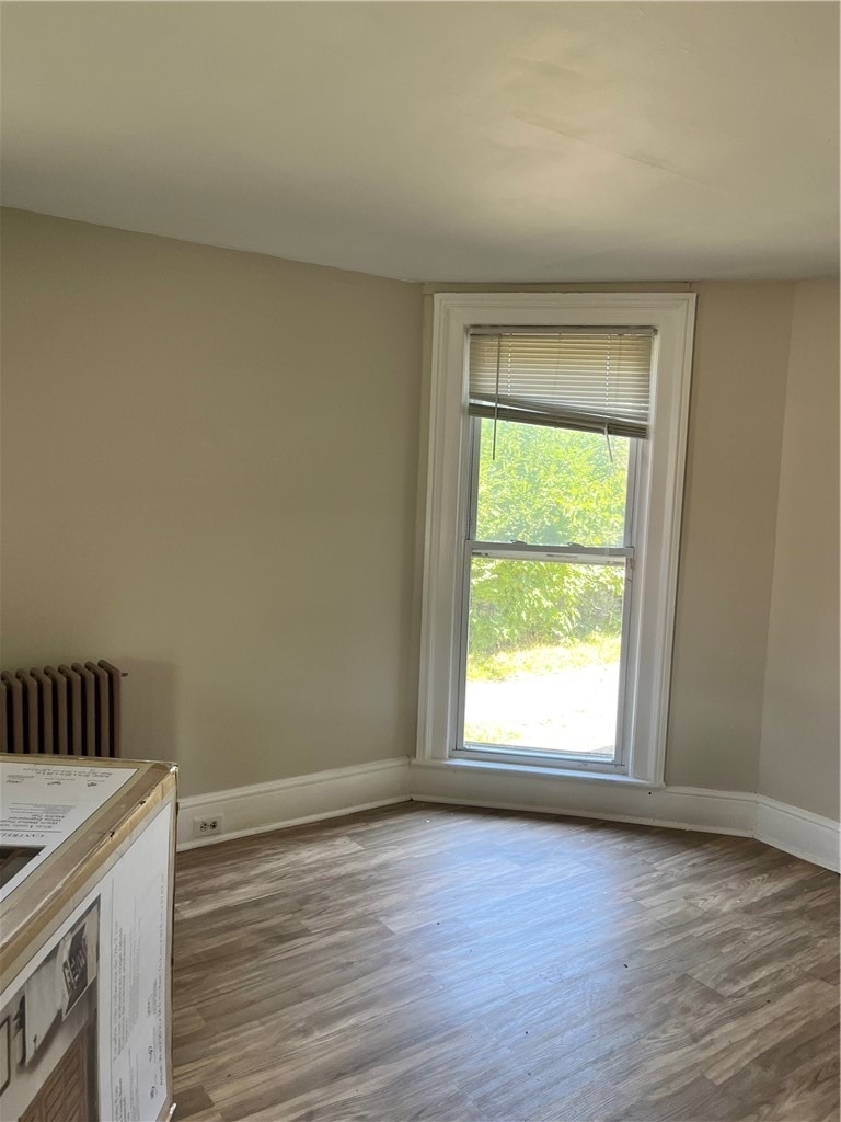 411 W 1st Street - Photo 1