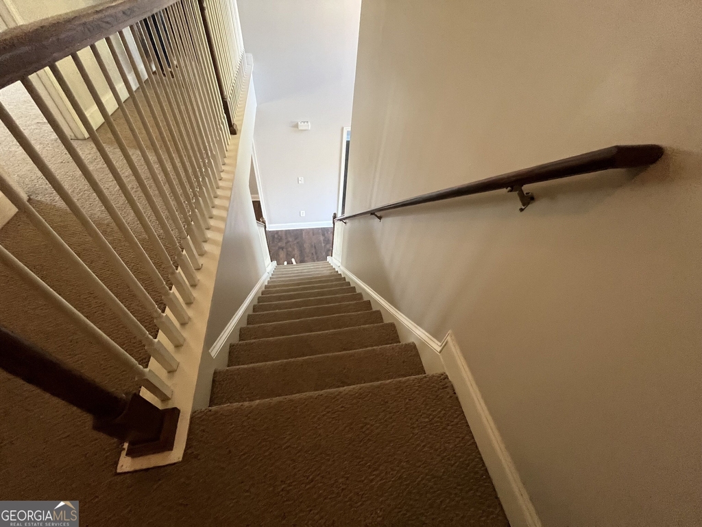 1154 Folkstone Drive - Photo 21
