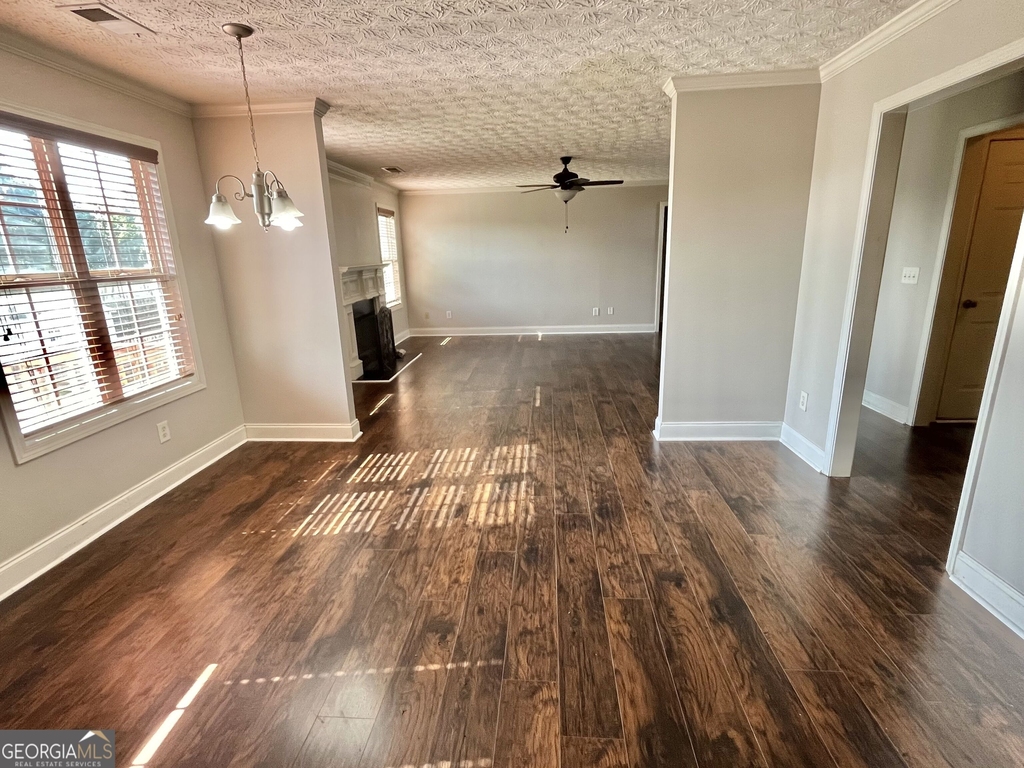 1154 Folkstone Drive - Photo 12