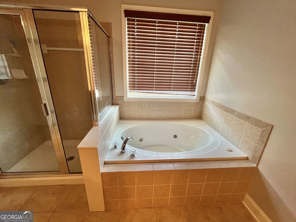 1154 Folkstone Drive - Photo 27