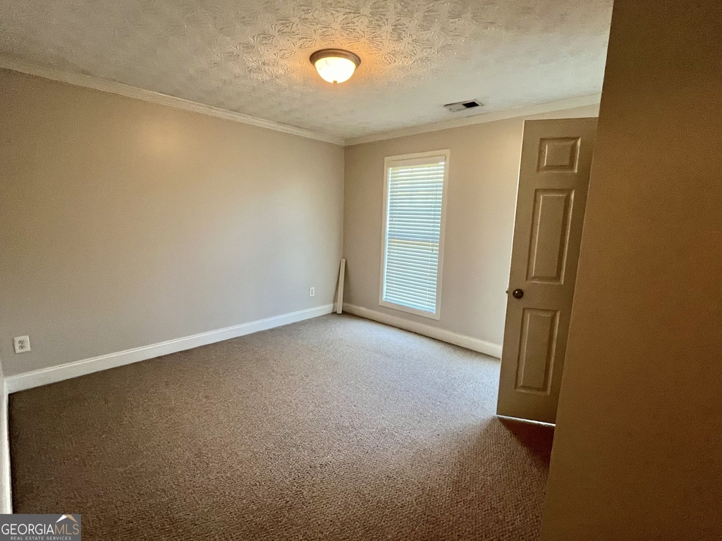 1154 Folkstone Drive - Photo 33