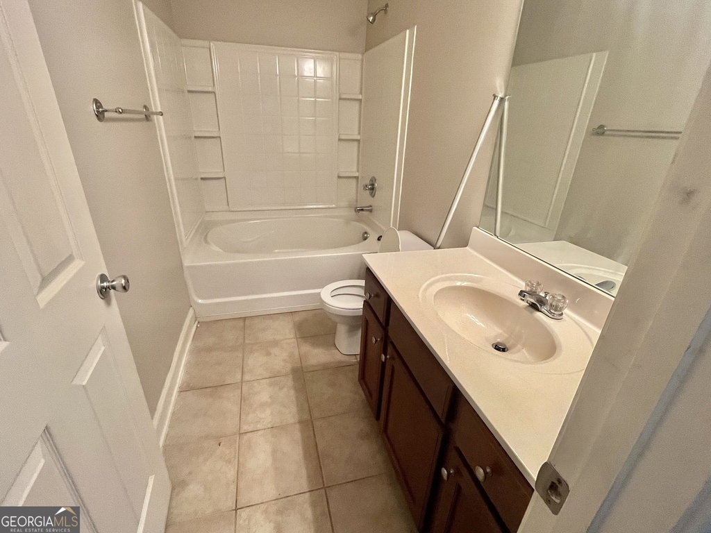1154 Folkstone Drive - Photo 34