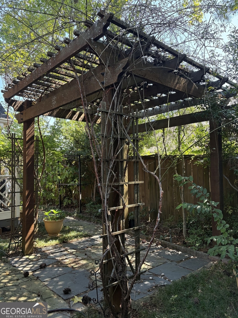 1224 Hunters Drive - Photo 22