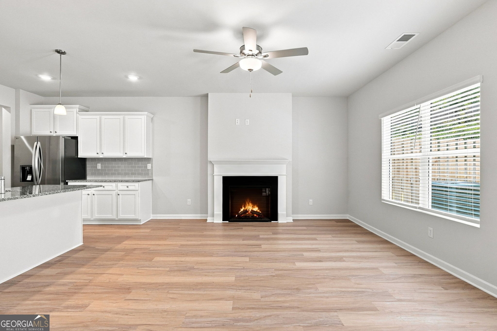 387 Lanier Circle - Photo 5