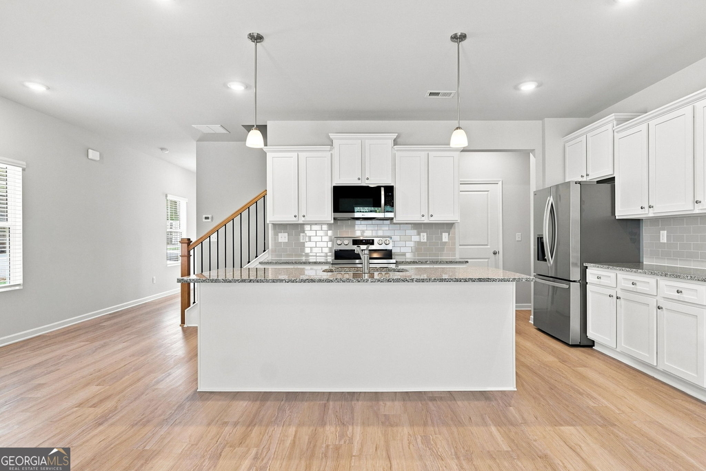 387 Lanier Circle - Photo 7