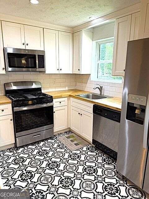 2005 Harwinor Road Se - Photo 4