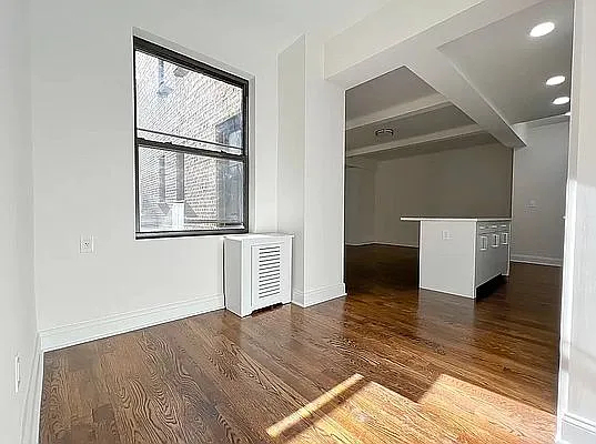 West 68th Street & CPW - Photo 3