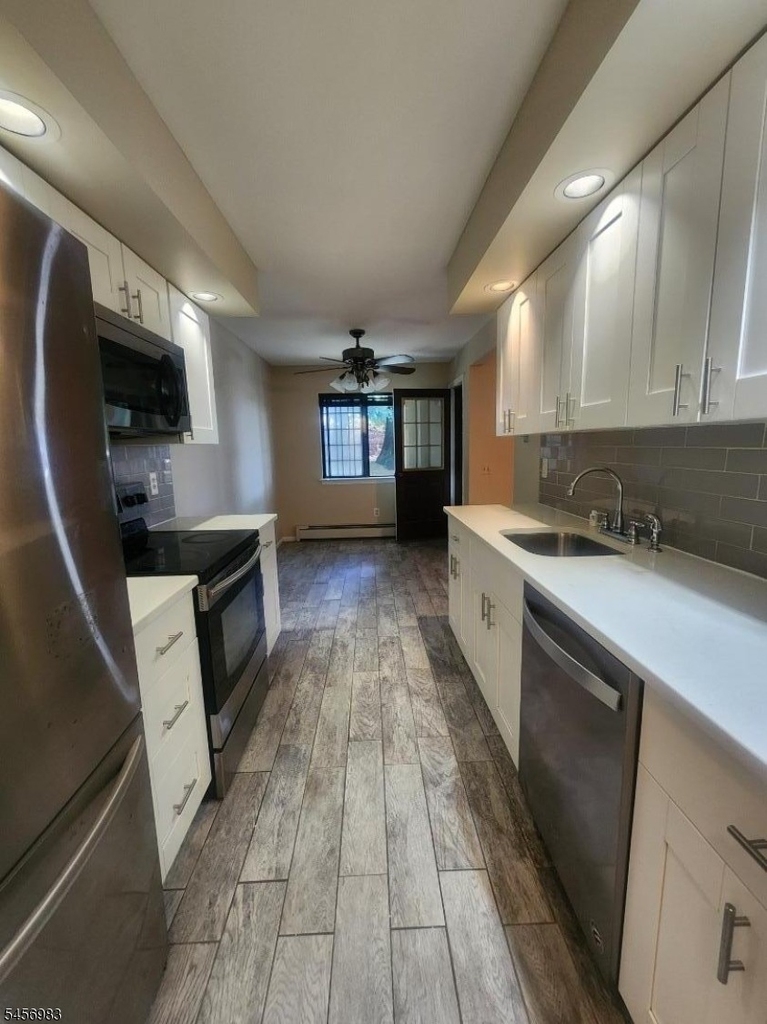 14 Foxwood Dr - Photo 0