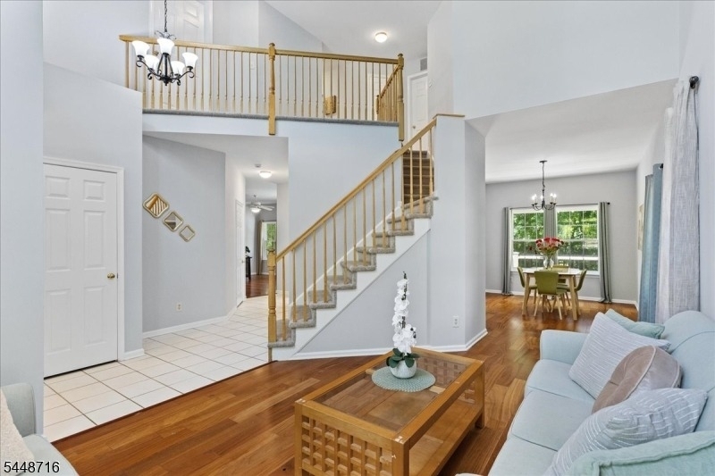 21 Cambridge Ct - Photo 4
