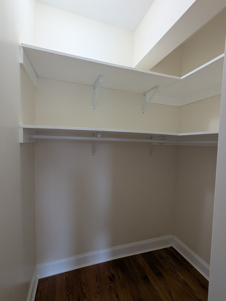 1803 Riverside Drive - Photo 5