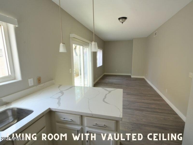1023 W Janice Drive - Photo 17