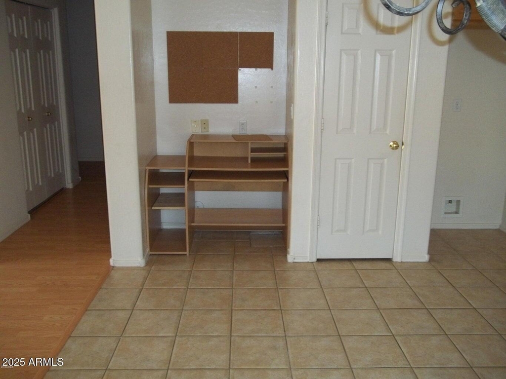 2037 E Riviera Drive - Photo 10