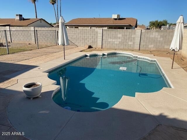 9342 W Mission Lane - Photo 8