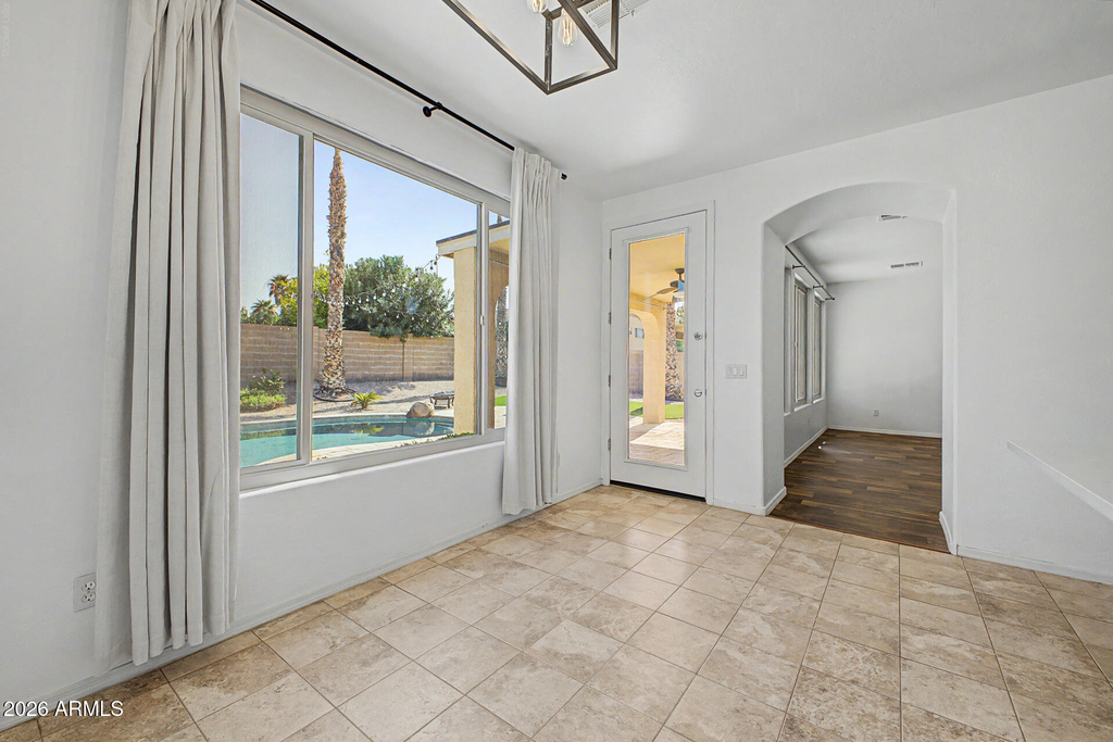 2465 W Quick Draw Way - Photo 11