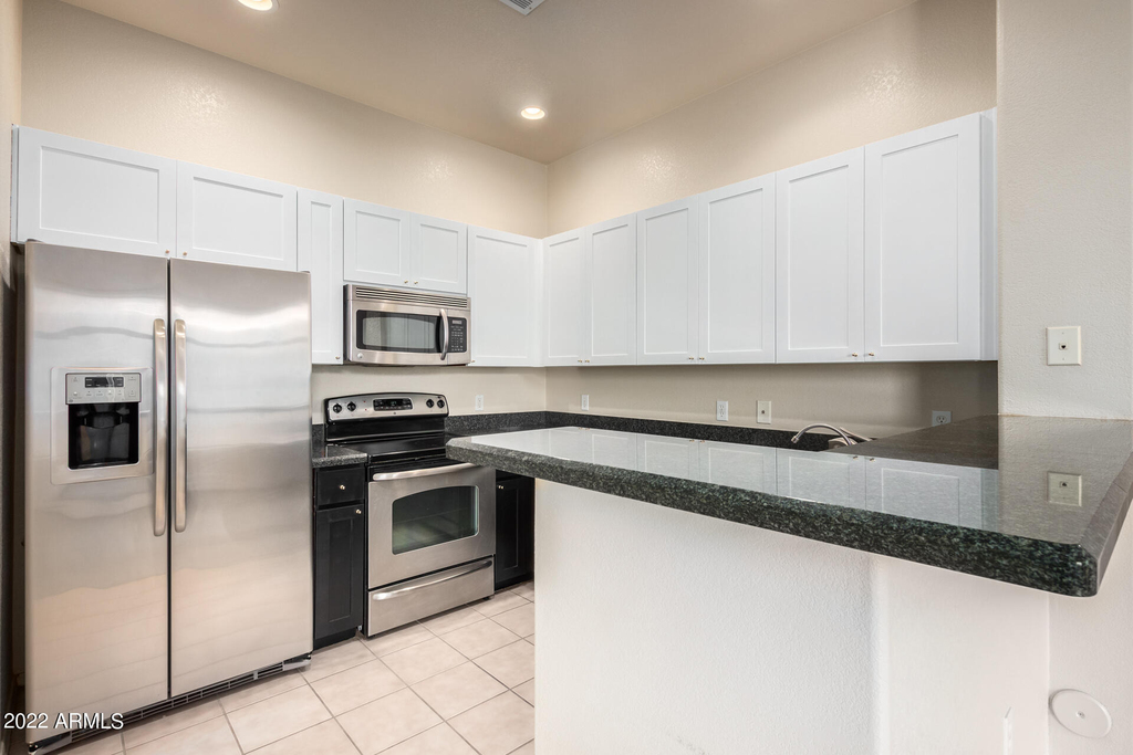 11640 N Tatum Boulevard - Photo 9