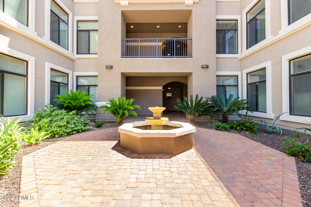 11640 N Tatum Boulevard - Photo 2