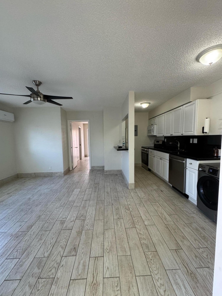 340 Sw 16th Court - Photo 1