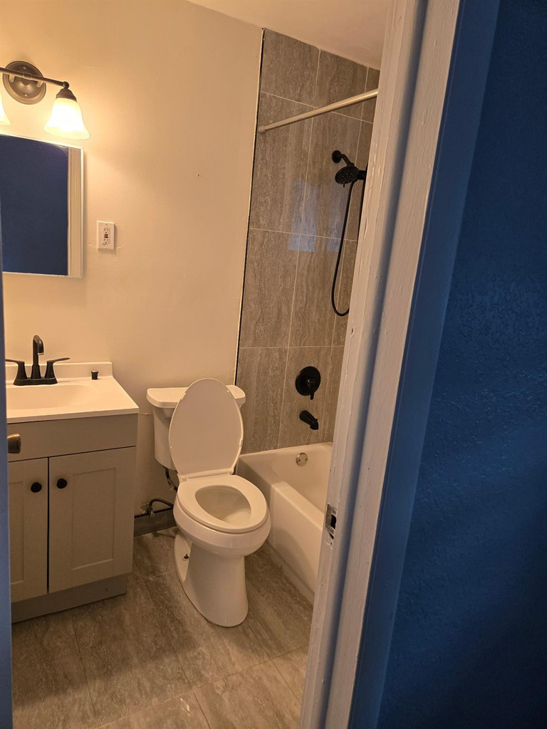 1516 Nw 7th Avenue - Photo 13