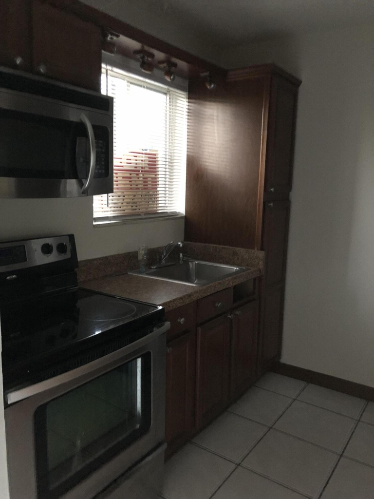 6112 Forest Hill Boulevard - Photo 6