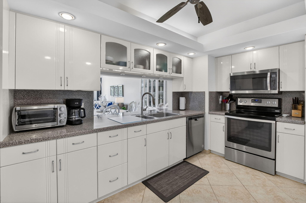 4748 S Ocean Boulevard - Photo 8