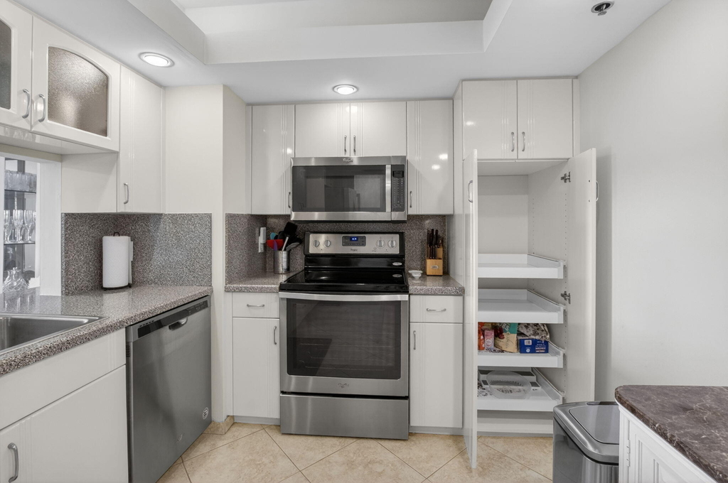 4748 S Ocean Boulevard - Photo 10