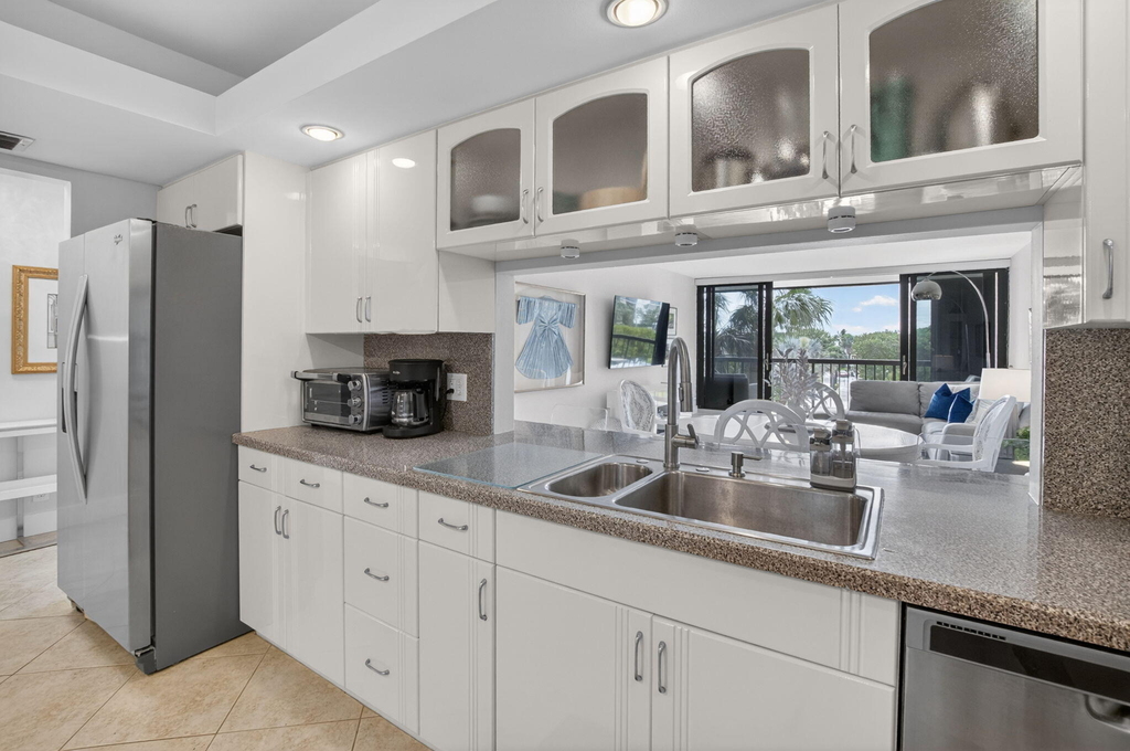 4748 S Ocean Boulevard - Photo 11