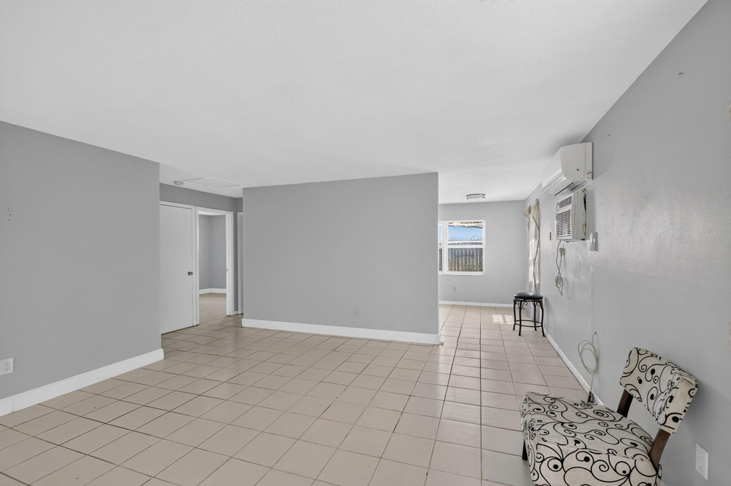 3384 Rudolph Road - Photo 5