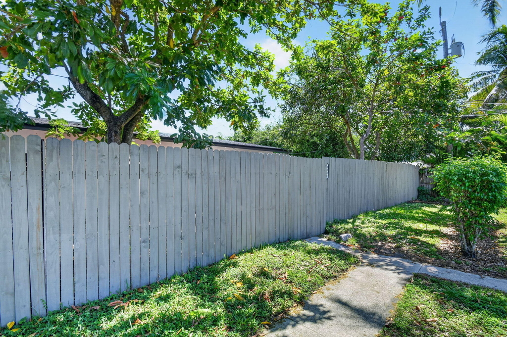 3384 Rudolph Road - Photo 9