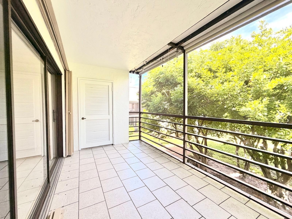 1811 Sw Palm City Road - Photo 10