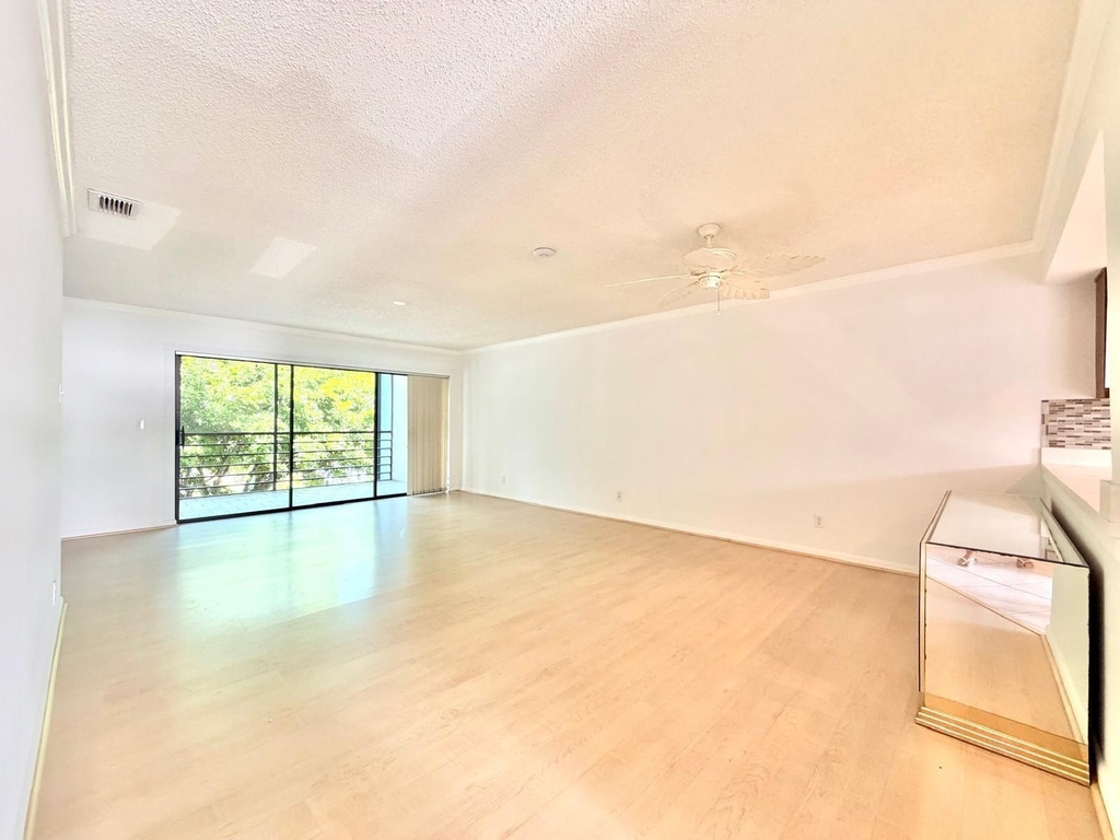 1811 Sw Palm City Road - Photo 3