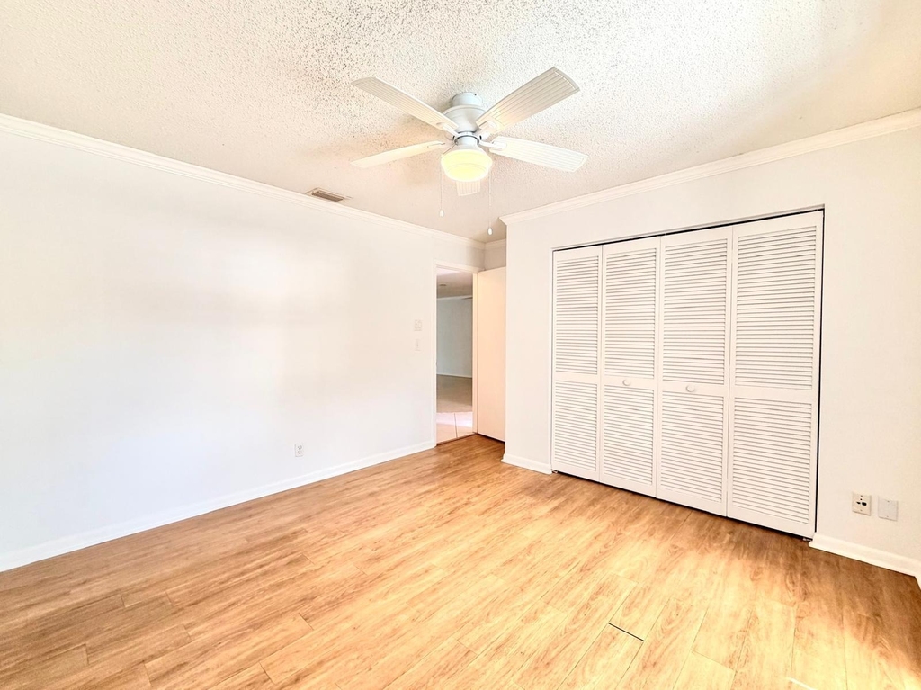 1811 Sw Palm City Road - Photo 11