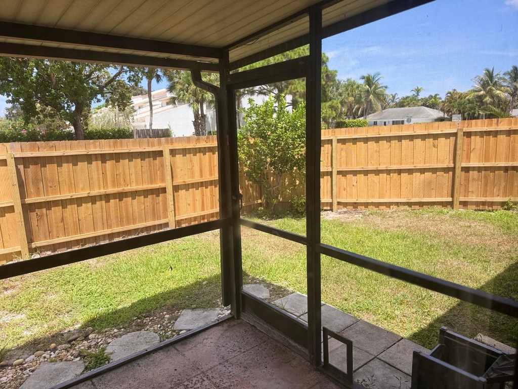 121 Beaumont Lane - Photo 18