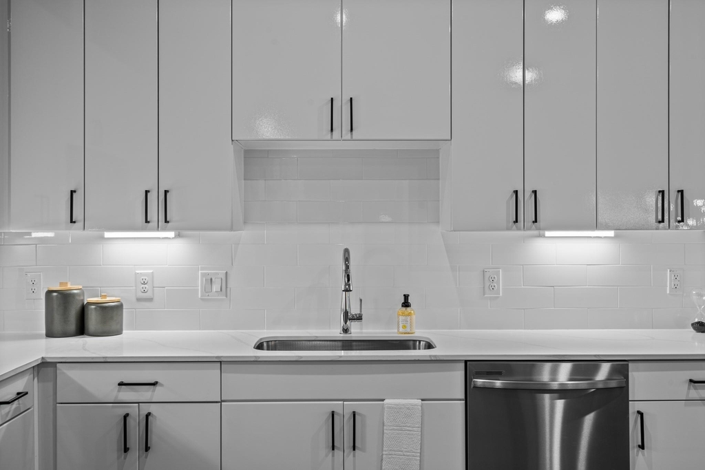 3290 Ganzer Road W - Photo 12