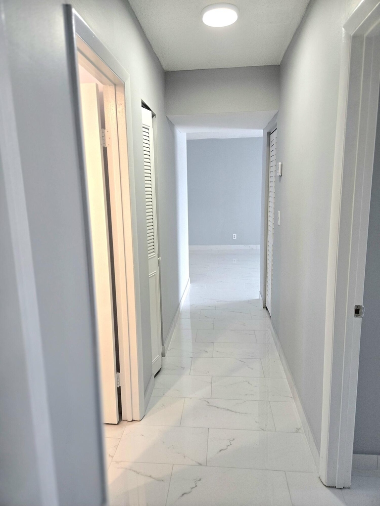 6505 Winfield Boulevard - Photo 5