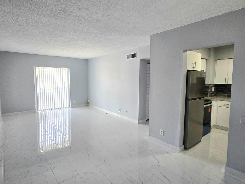 6505 Winfield Boulevard - Photo 0