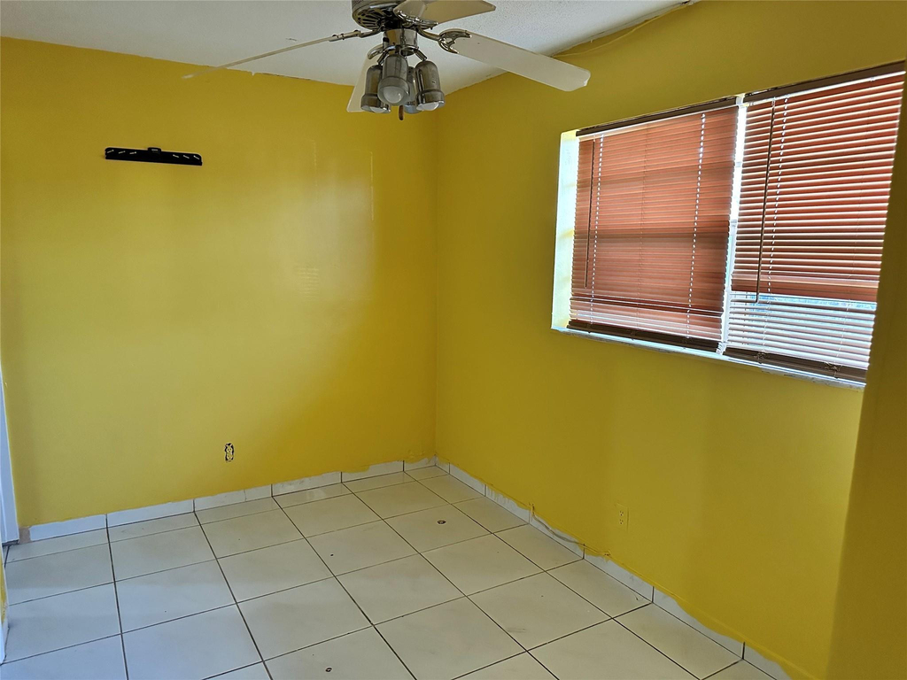 5900 Nw 17th Place - Photo 23