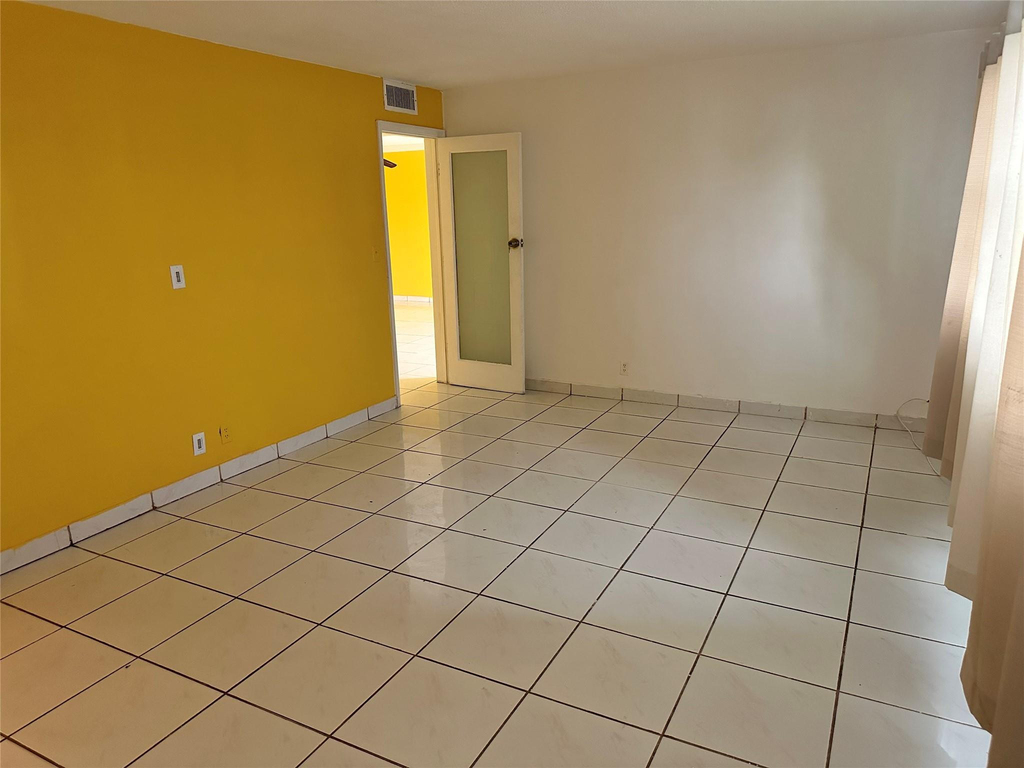 5900 Nw 17th Place - Photo 15