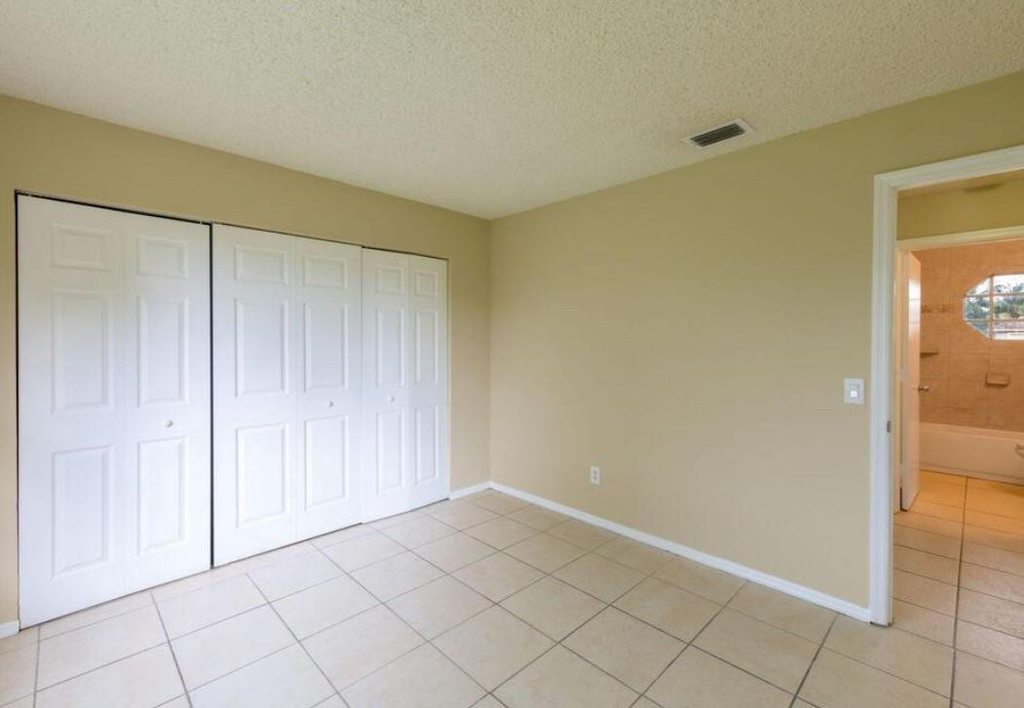 5900 Nw 17th Place - Photo 13