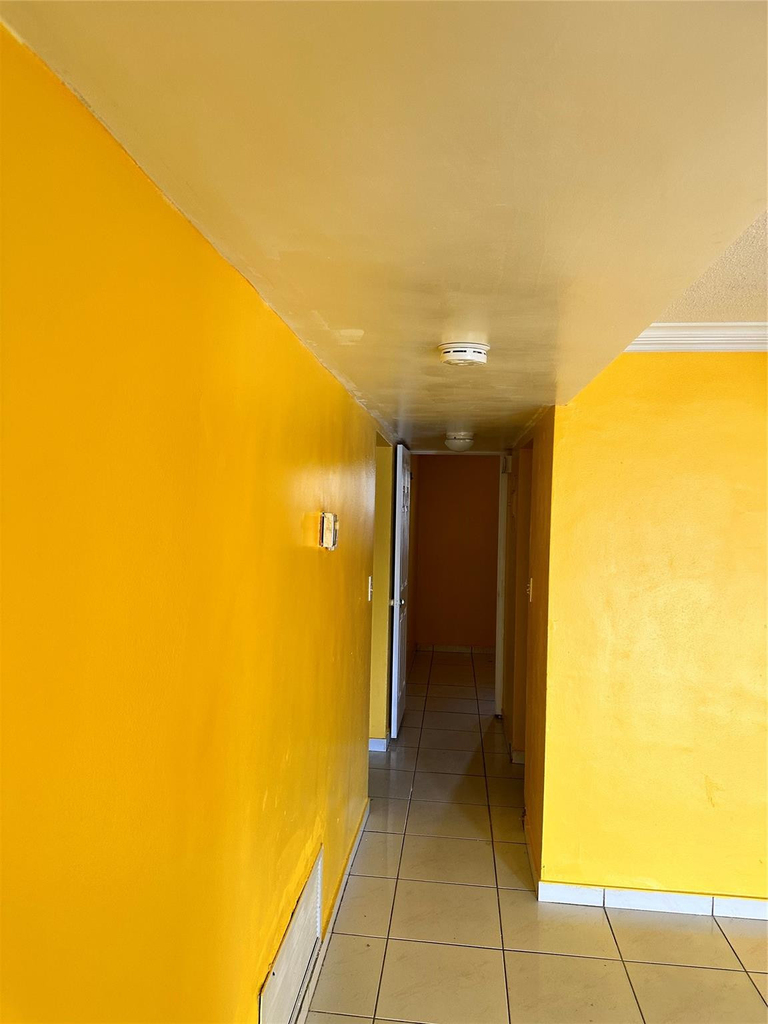 5900 Nw 17th Place - Photo 10