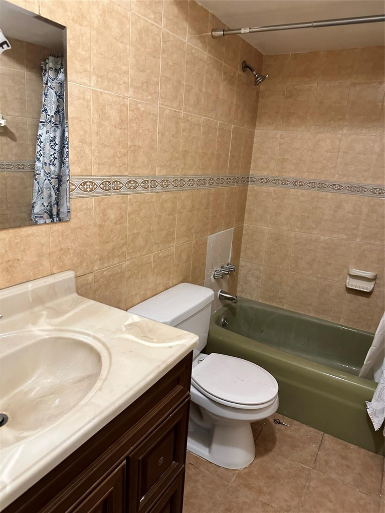 5900 Nw 17th Place - Photo 12