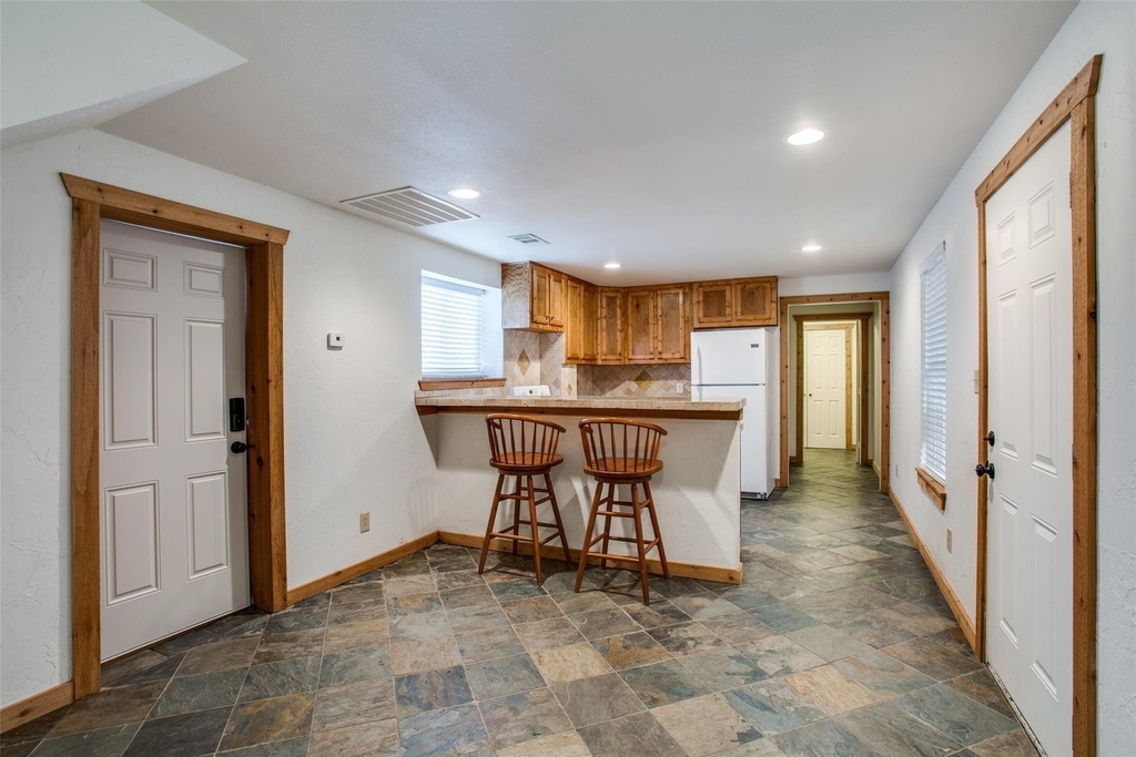 470 County Road 3198 - Photo 0