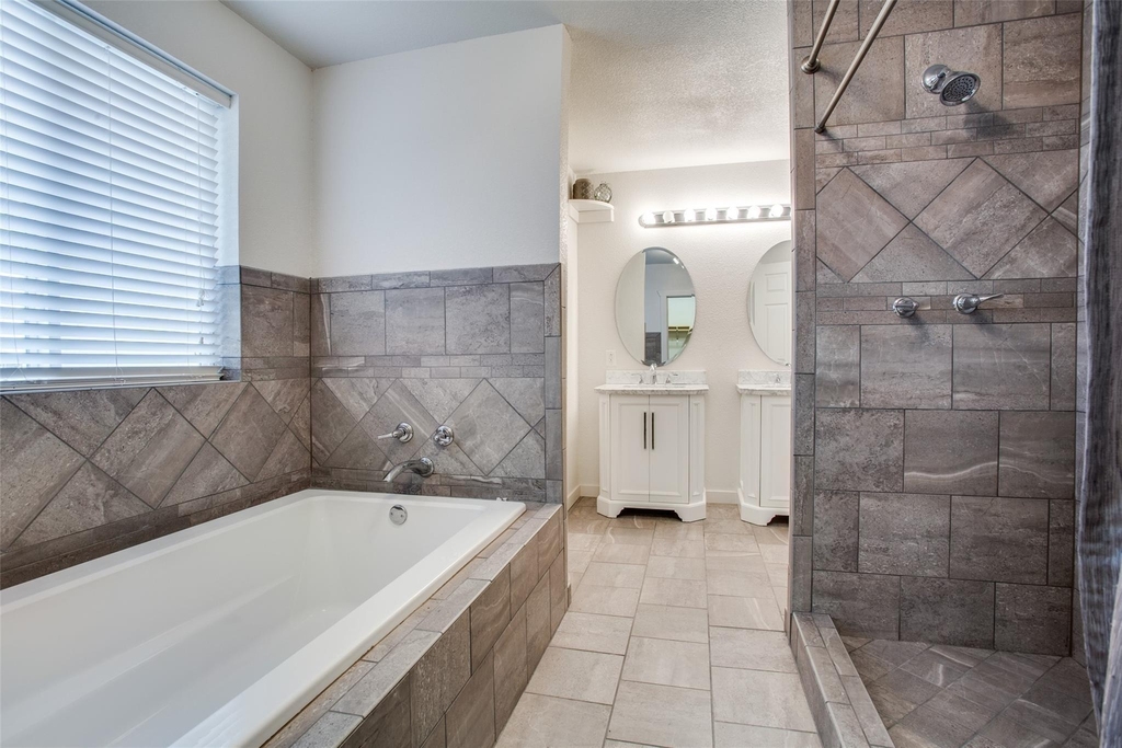 470 County Road 3198 - Photo 10