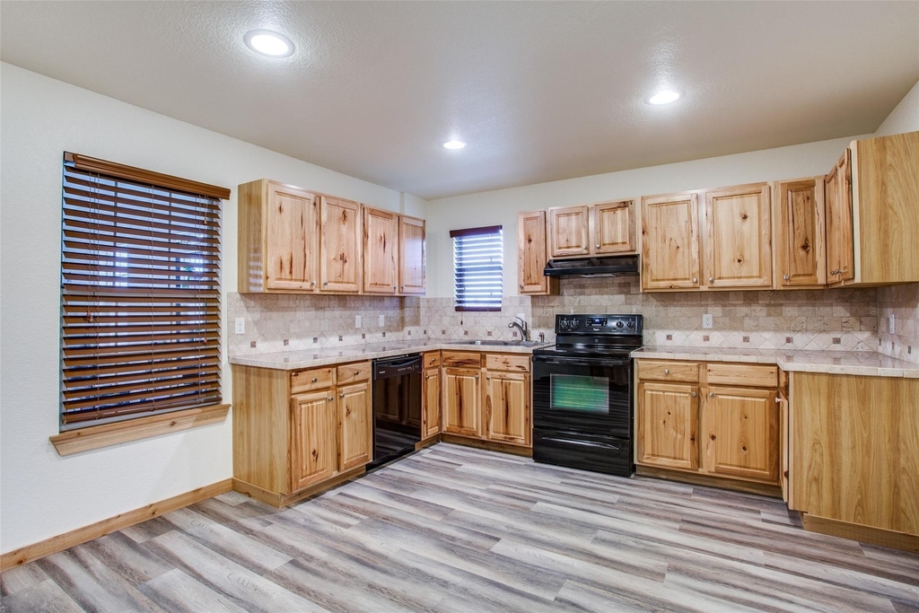 470 County Road 3198 - Photo 6