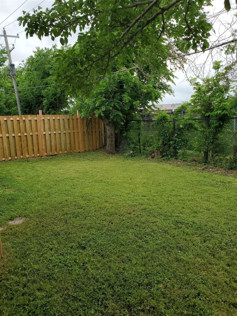 6754 Trail Lake Drive - Photo 16