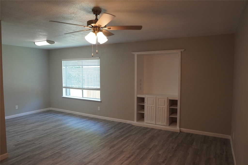 6754 Trail Lake Drive - Photo 15