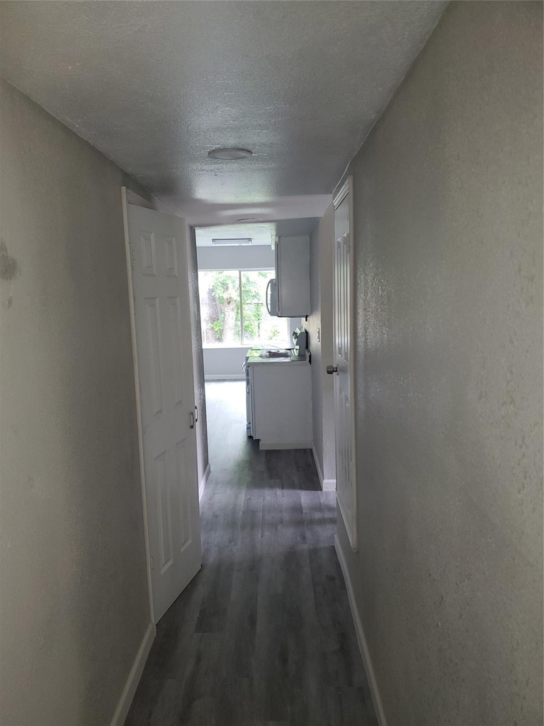 6754 Trail Lake Drive - Photo 14