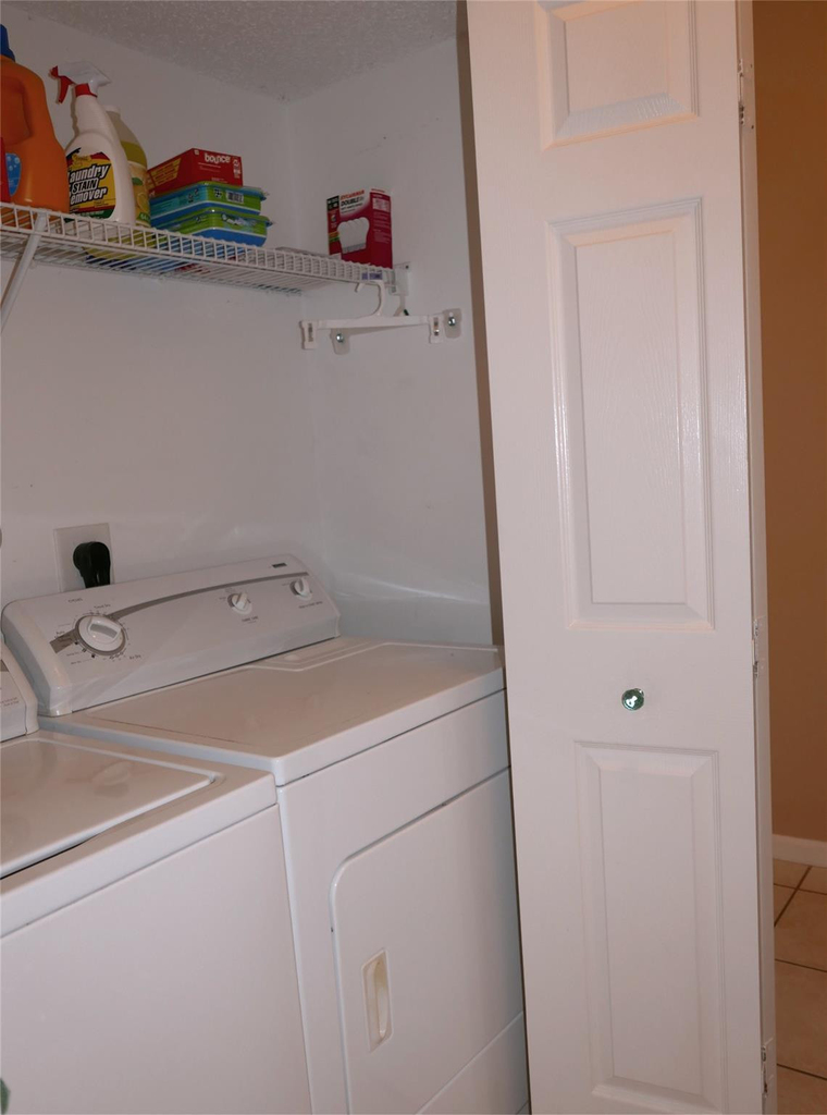 7614 Colony Lake Drive - Photo 25
